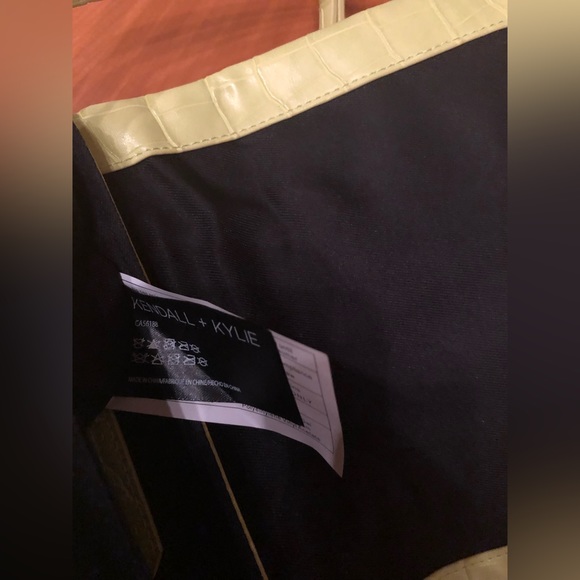 Kendall & Kylie lime handbag - Picture 7 of 10